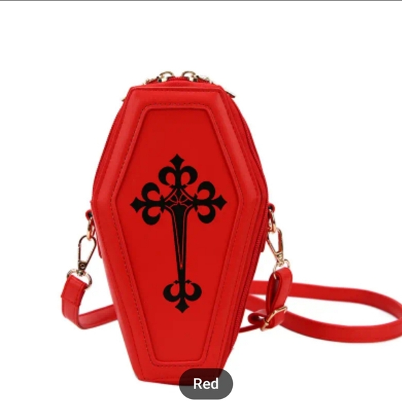 Red coffin shape cross body purse - Picture 3 of 4